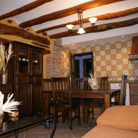 Apartamentos Turisticos La Fuensanta Cella Kamer foto